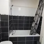 Le Bury Agreable Avec Garage Et Superbe Vue Διαμέρισμα Ανγκουλέμ