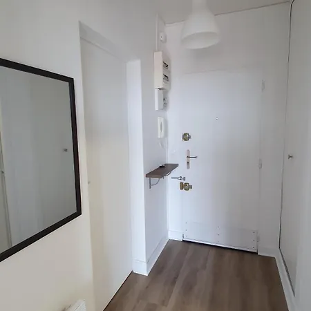 Le Bury Agreable Avec Garage Et Superbe Vue Lägenhet Angoulême