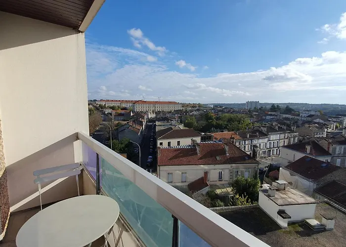 Appartement Le Bury Agreable Avec Garage Et Superbe Vue