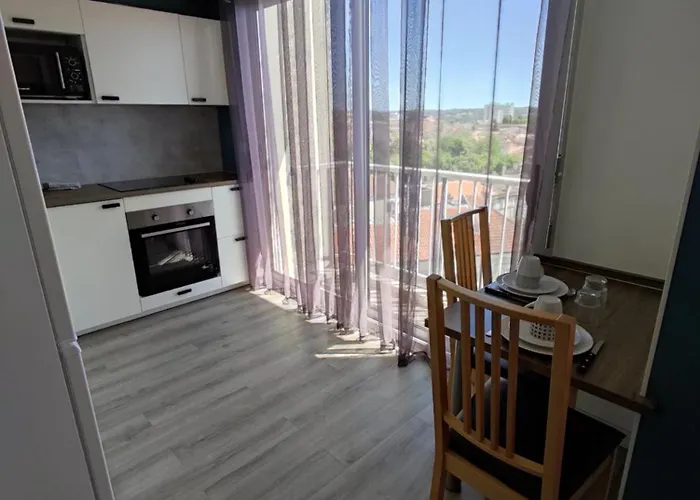 Le Bury Agreable Avec Garage Et Superbe Vue